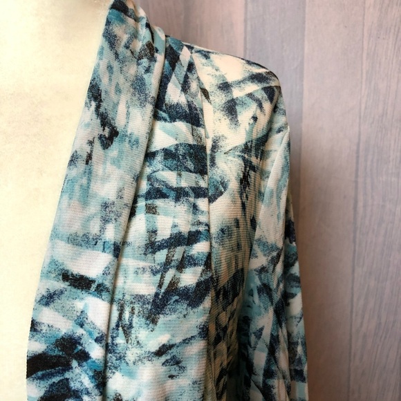 Chico's Size 1 Open Front Cardigan 3/4 Sleeve - Picture 2 of 5